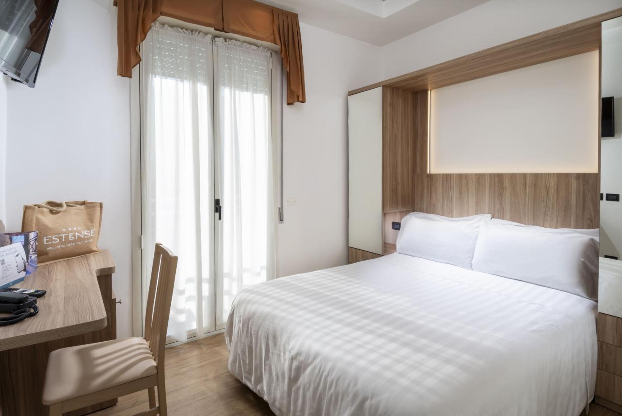 Hotel Estense Gatteo a Mare Bagian luar foto